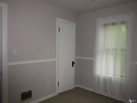 208 Maple, Monroe, MI 48162 photo 13