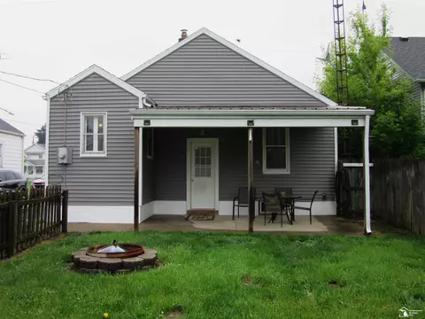 208 Maple, Monroe, MI 48162 photo 15