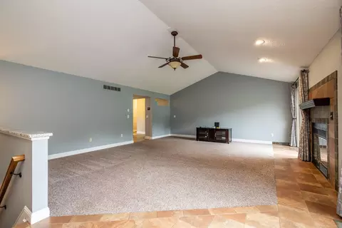 2126 Hartwick, Howell, MI 48855 photo 7