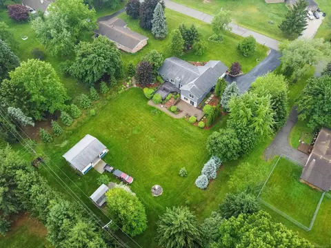 2126 Hartwick, Howell, MI 48855 photo 56