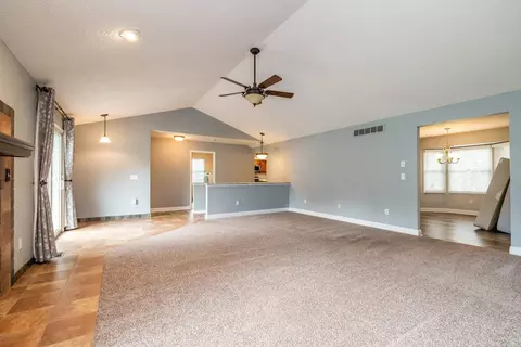 2126 Hartwick, Howell, MI 48855 photo 6
