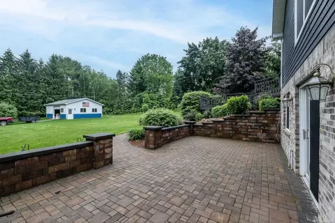 2126 Hartwick, Howell, MI 48855 photo 46