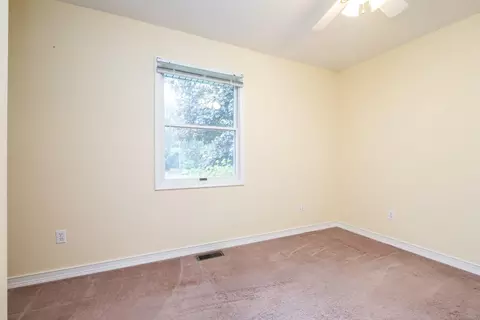 2126 Hartwick, Howell, MI 48855 photo 28