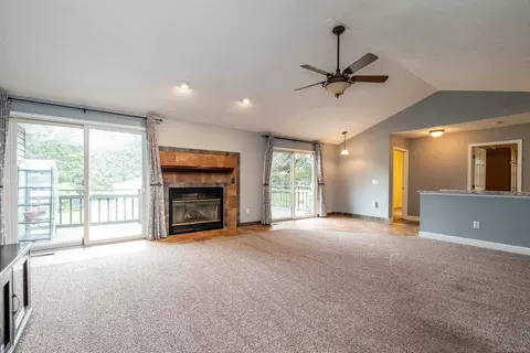 2126 Hartwick, Howell, MI 48855 photo 5