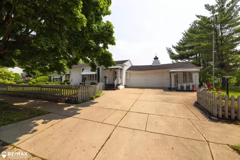 2029 Mcavoy, Flint, MI 48503
