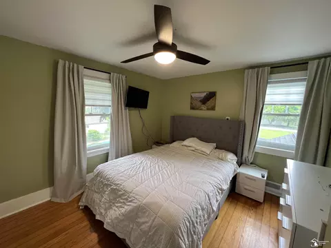 Bedroom - 5304 E Dunbar, Monroe, MI 48161 photo 1 of 2