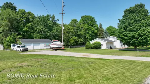 Exterior - 5612 Jay, Vassar, MI 48768 photo 2 of 6