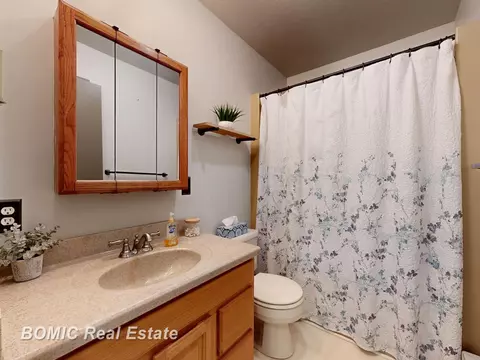 Bath - 5612 Jay, Vassar, MI 48768 photo 2 of 2