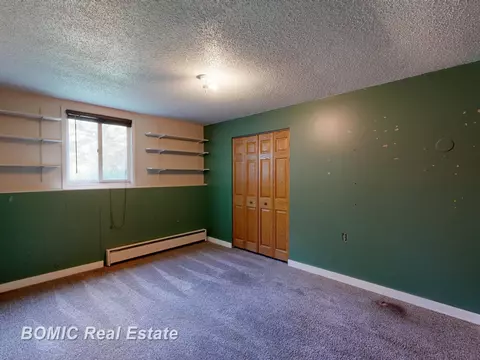 Bedroom - 5612 Jay, Vassar, MI 48768 photo 4 of 5