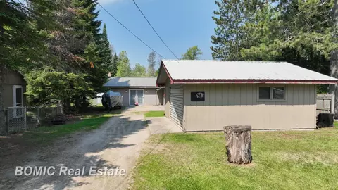 2081 Skiles, Saint Helen, MI 48656