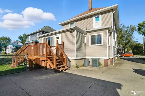 633 Scott, Monroe, MI 48161 photo 9