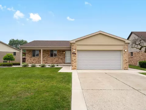 41223 Justin, Clinton Township, MI 48038