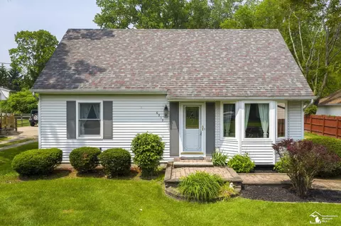 6913 Maplewood, Temperance, MI 48182
