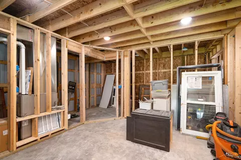 3645 E Douglas, Midland, MI 48642 photo 43