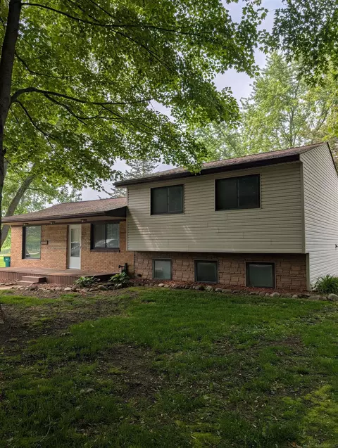 60606 Avendt, New Haven, MI 48048