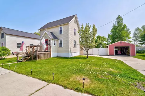 615 Garden, Manistique, MI 49854