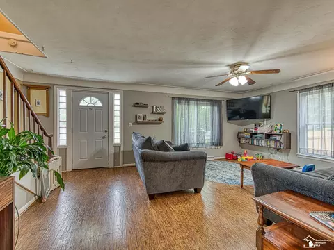 Entry Way - 380 E Riv, Deerfield, MI 49238 photo 2 of 4