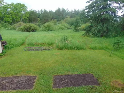 Exterior - 104 Willow, Ewen, MI 49925 photo 10 of 11