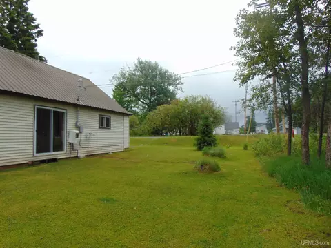 Exterior - 104 Willow, Ewen, MI 49925 photo 9 of 11