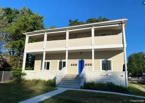 1523 Saint Clair Riv, Algonac, MI 48001