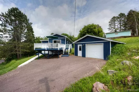 803 Hematite, Bessemer, MI 49911