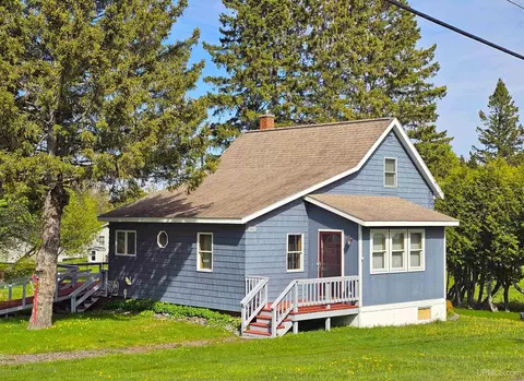 660 Bumbletown, Allouez, MI 49805