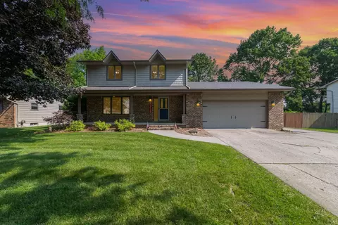 1005 Birchwood, Flushing, MI 48433