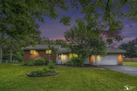 6280 Secor, Lambertville, MI 48144