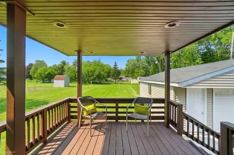 Exterior - 1634 Monroe, Carleton, MI 48117 photo 5 of 11