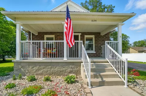 Exterior - 1634 Monroe, Carleton, MI 48117 photo 2 of 11