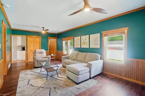 Living - 1634 Monroe, Carleton, MI 48117 photo 4 of 5