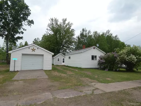 13610 Huron, Sidnaw, MI 49961