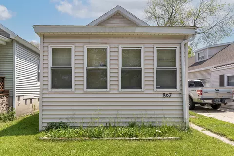 807 Fraser, Bay City, MI 48708