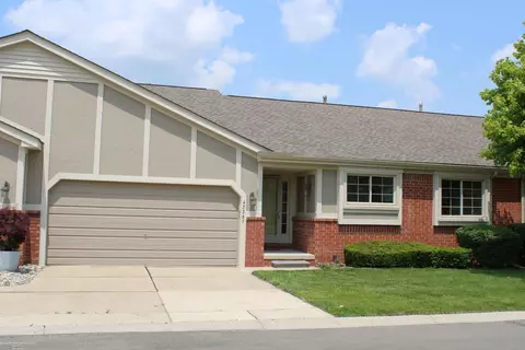 42267 Creekside, Clinton Township, MI 48038