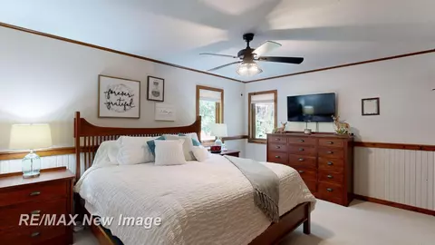 Bedroom - 2258 High, Roscommon, MI 48653 photo 3 of 8