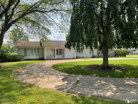 Exterior - 4845 E Dunbar, Monroe, MI 48161 photo 2 of 6