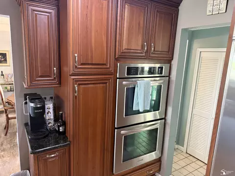 Kitchen - 4845 E Dunbar, Monroe, MI 48161 photo 2 of 3