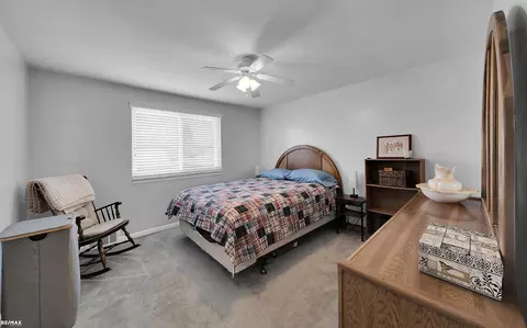 576 Woods, Grosse Pointe Woods, MI 48236 photo 29