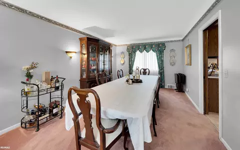 576 Woods, Grosse Pointe Woods, MI 48236 photo 17