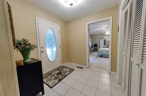 Entry Way - 3494 E Pinecrest, Gladwin, MI 48624 photo 4 of 4