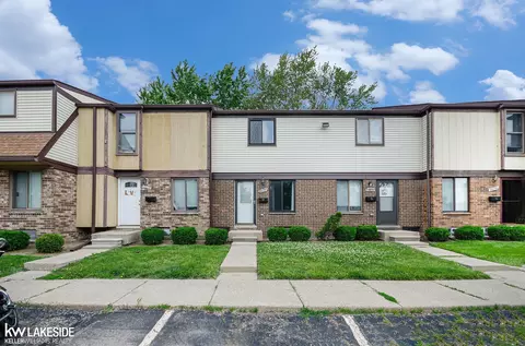 24055 Grange, Clinton Township, MI 48036
