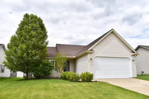 3451 Amber Oaks, Howell, MI 48855