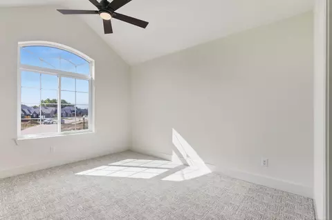 49224 Peacock, Macomb, MI 48044 photo 19