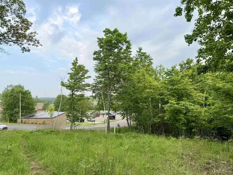 1157 Tierney, Marquette, MI 49855