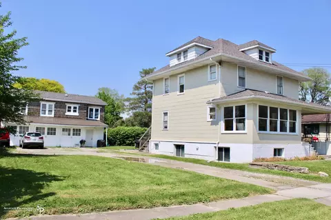 2077 E Boatfield, Burton, MI 48529