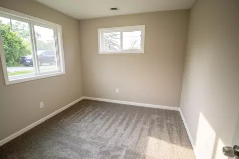 3253 Herrick, Flint, MI 48532 photo 16