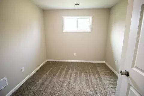 3253 Herrick, Flint, MI 48532 photo 10