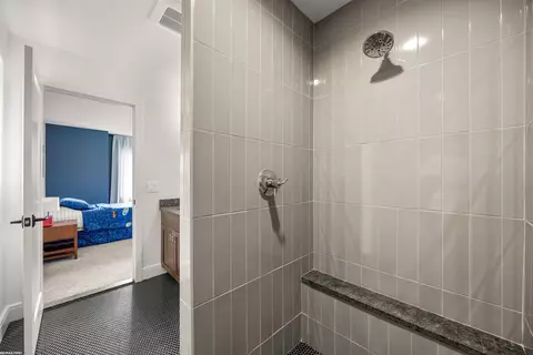 Bath - 72460 Henry D, Romeo, MI 48065 photo 5 of 6