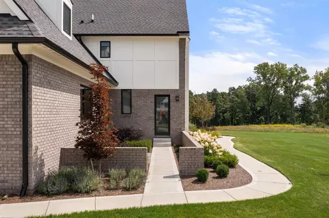 Exterior - 72460 Henry D, Romeo, MI 48065 photo 10 of 18