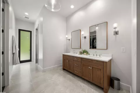 Entry Way - 72460 Henry D, Romeo, MI 48065 photo 5 of 8